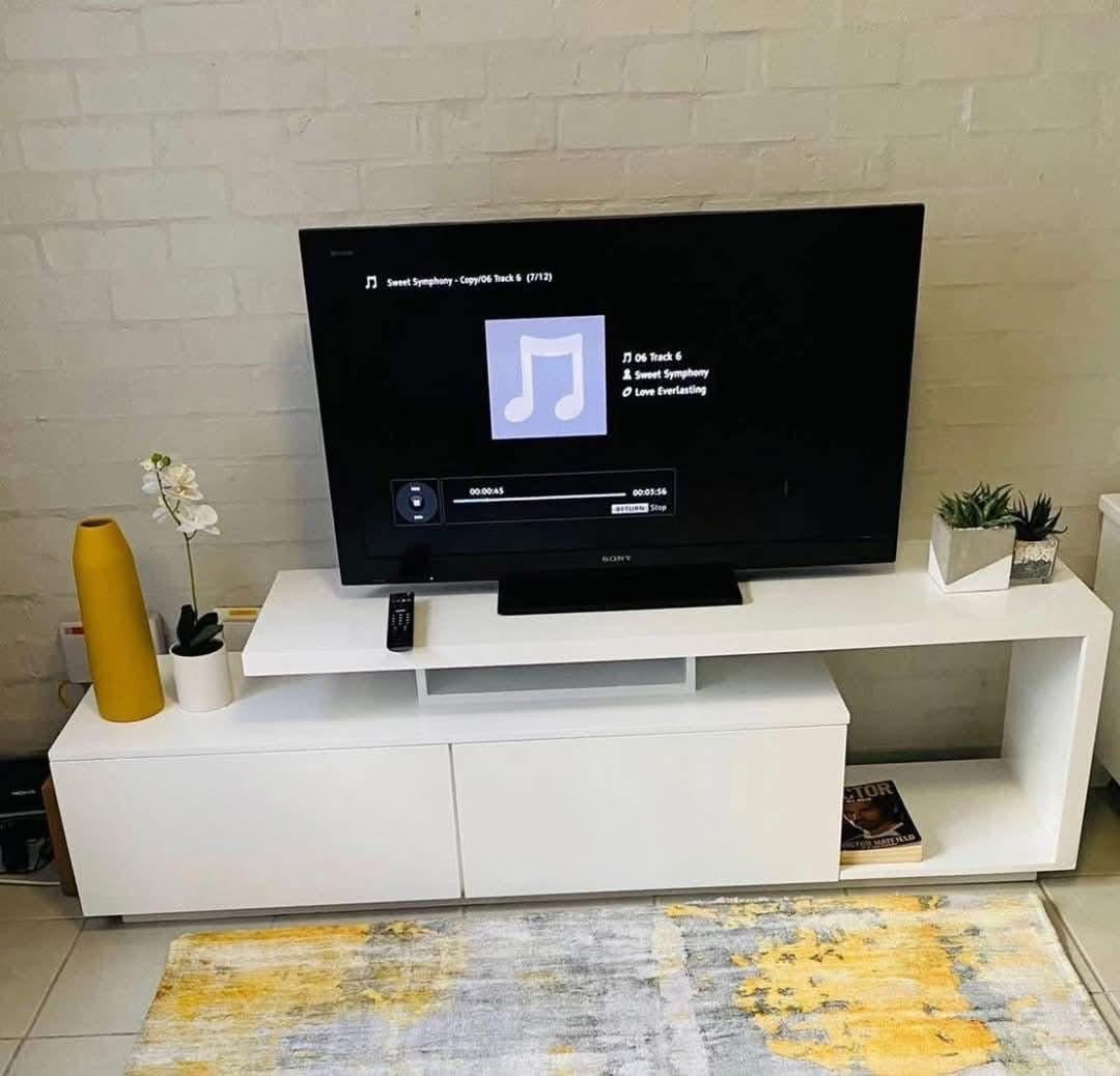 1.6m Tv Stand